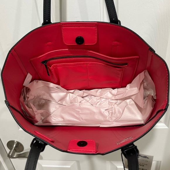 New! Steve Madden Women's Black Bdusk Tote &  Mini Crossbody Bag - Picture 11 of 15